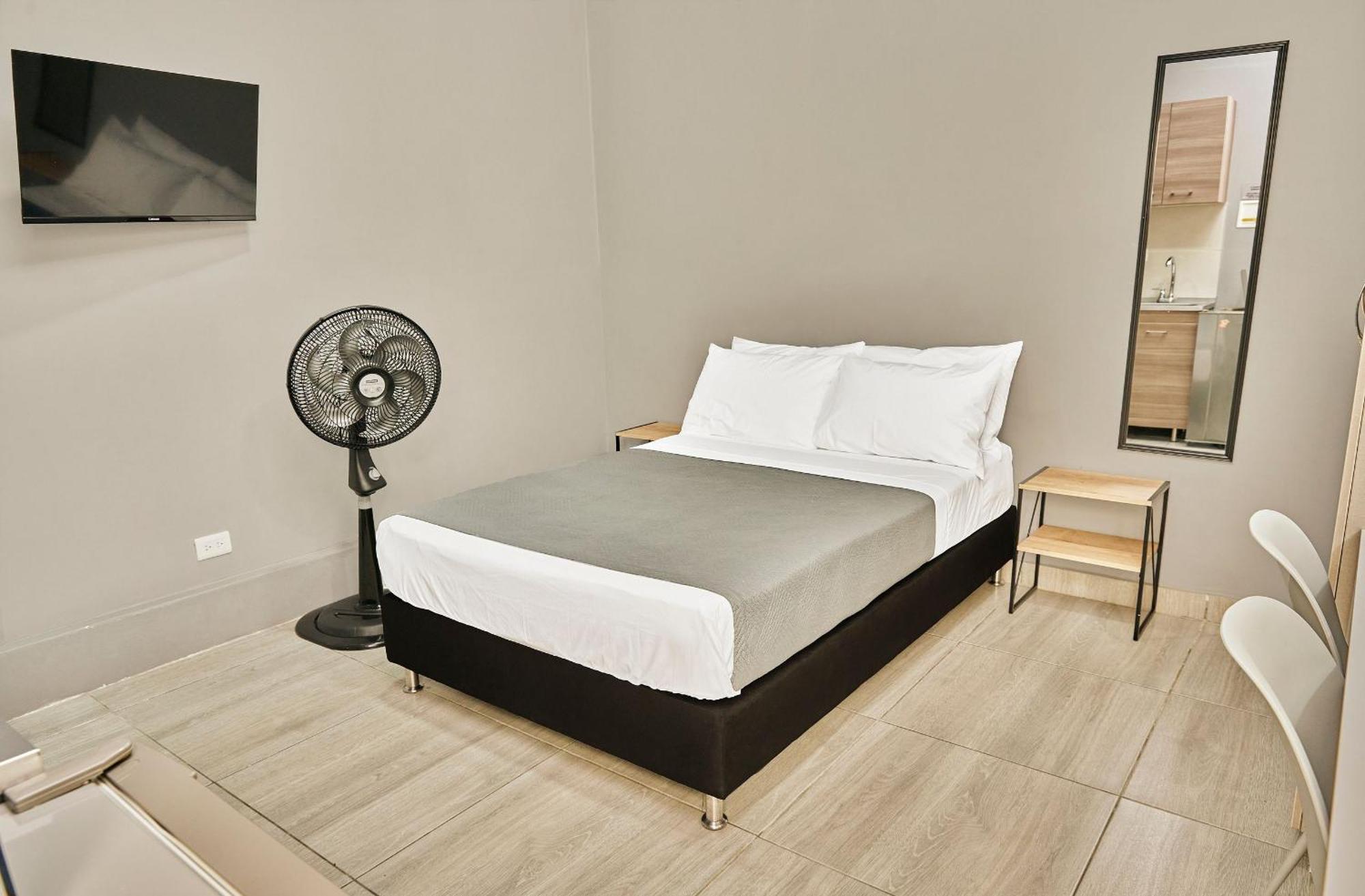Y Loft En Zona Rosa De Laureles * Medellin