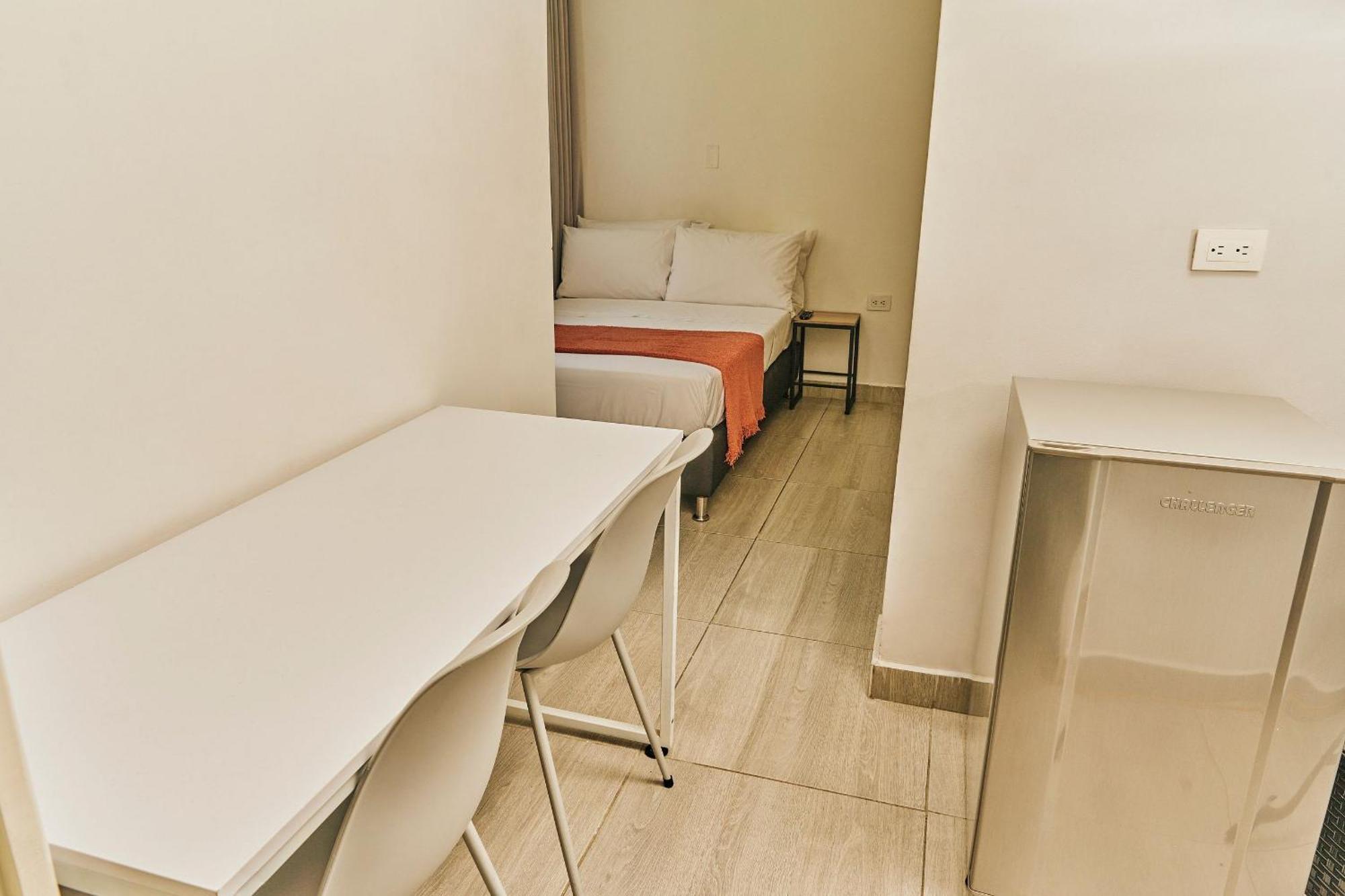 Apartment Y Loft En Zona Rosa De Laureles *